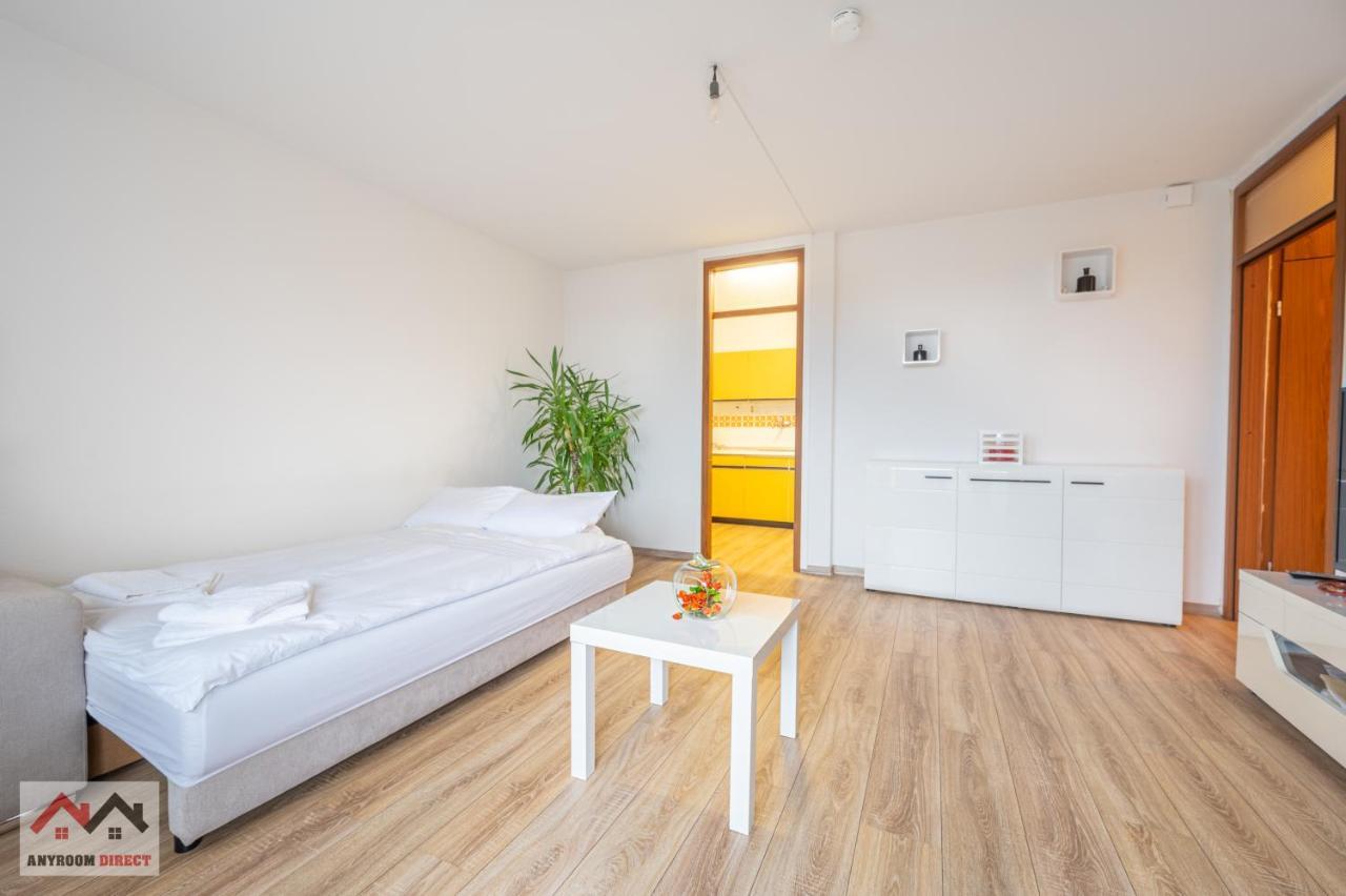 Anyroomdirect Private Apartments In Laatzen Near Hannover Exhibition Room Agency מראה חיצוני תמונה